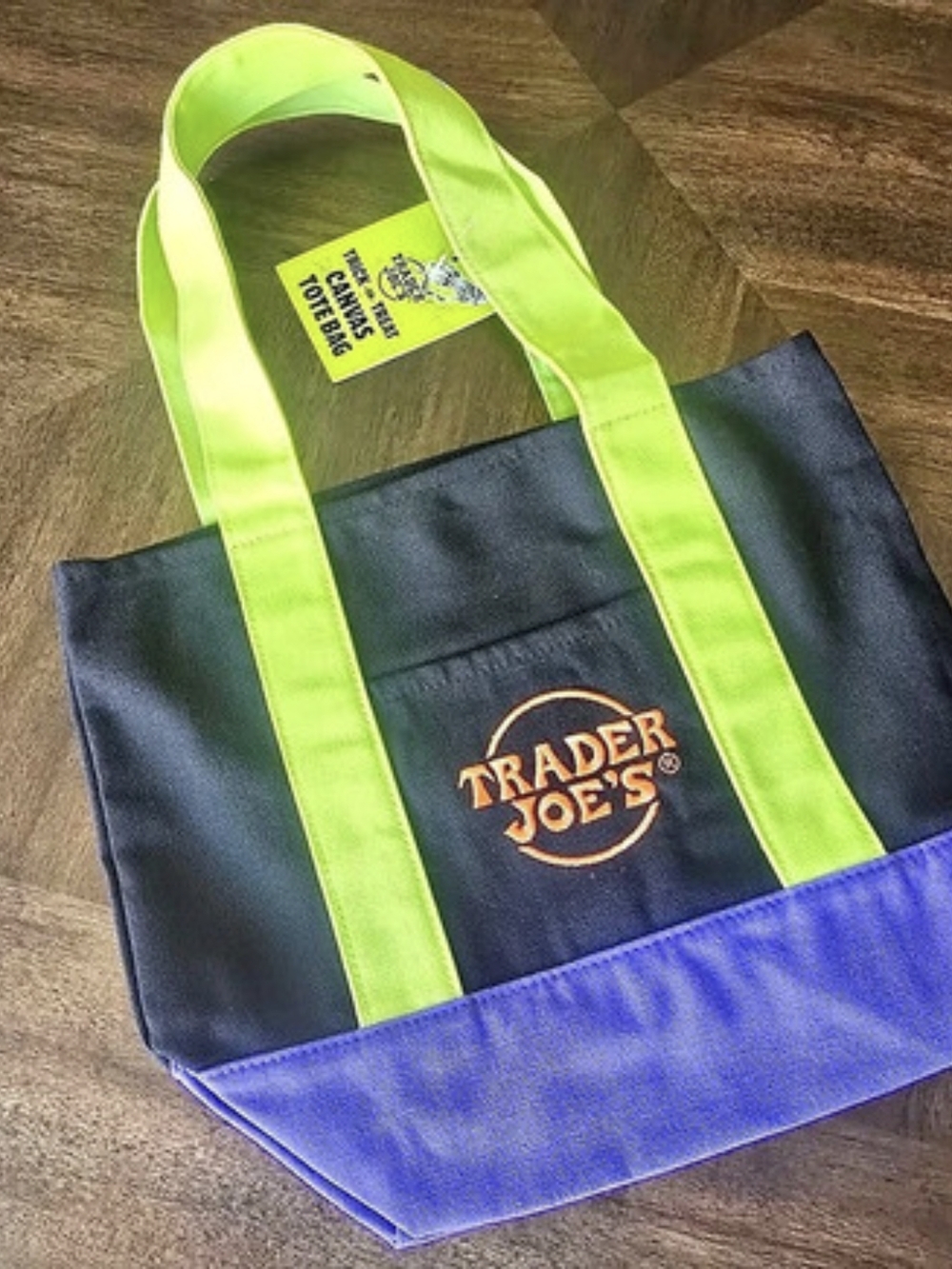 Trader Joe's Trick-or-Treat Mini Canvas Tote Bag Black & Green